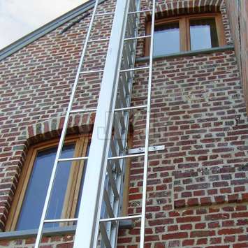 Retractable Fire Escape Ladder - Discreet and Secured